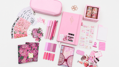 Coffret cadeau papeterie et journaling rose, esthétique et premium