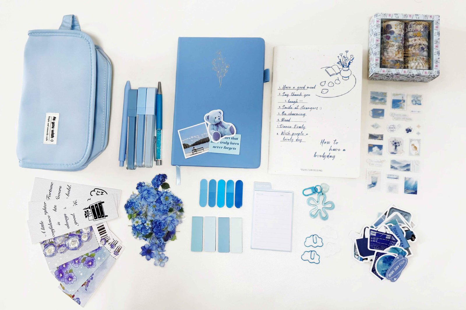 Blue Stationery Set - color option view for aesthetic stationery | Lumiyear