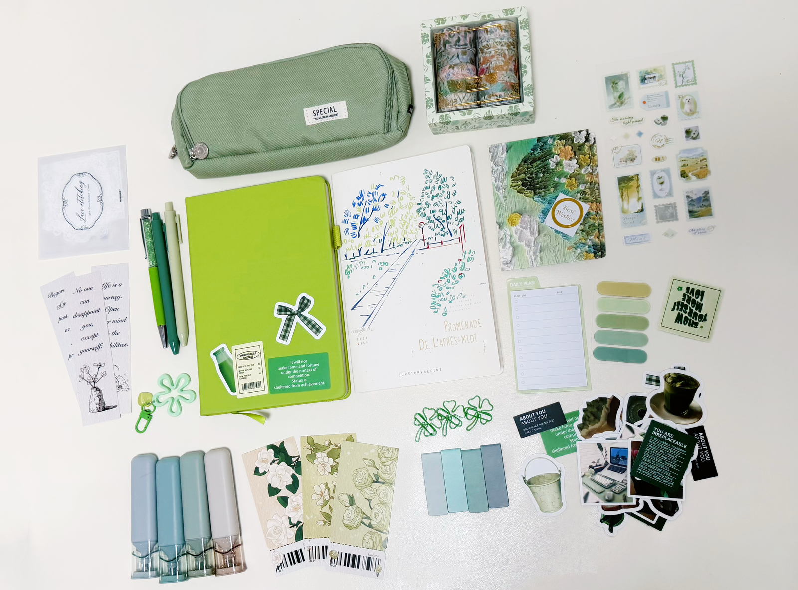 Green Stationery Set - color option view for aesthetic stationery | Lumiyear