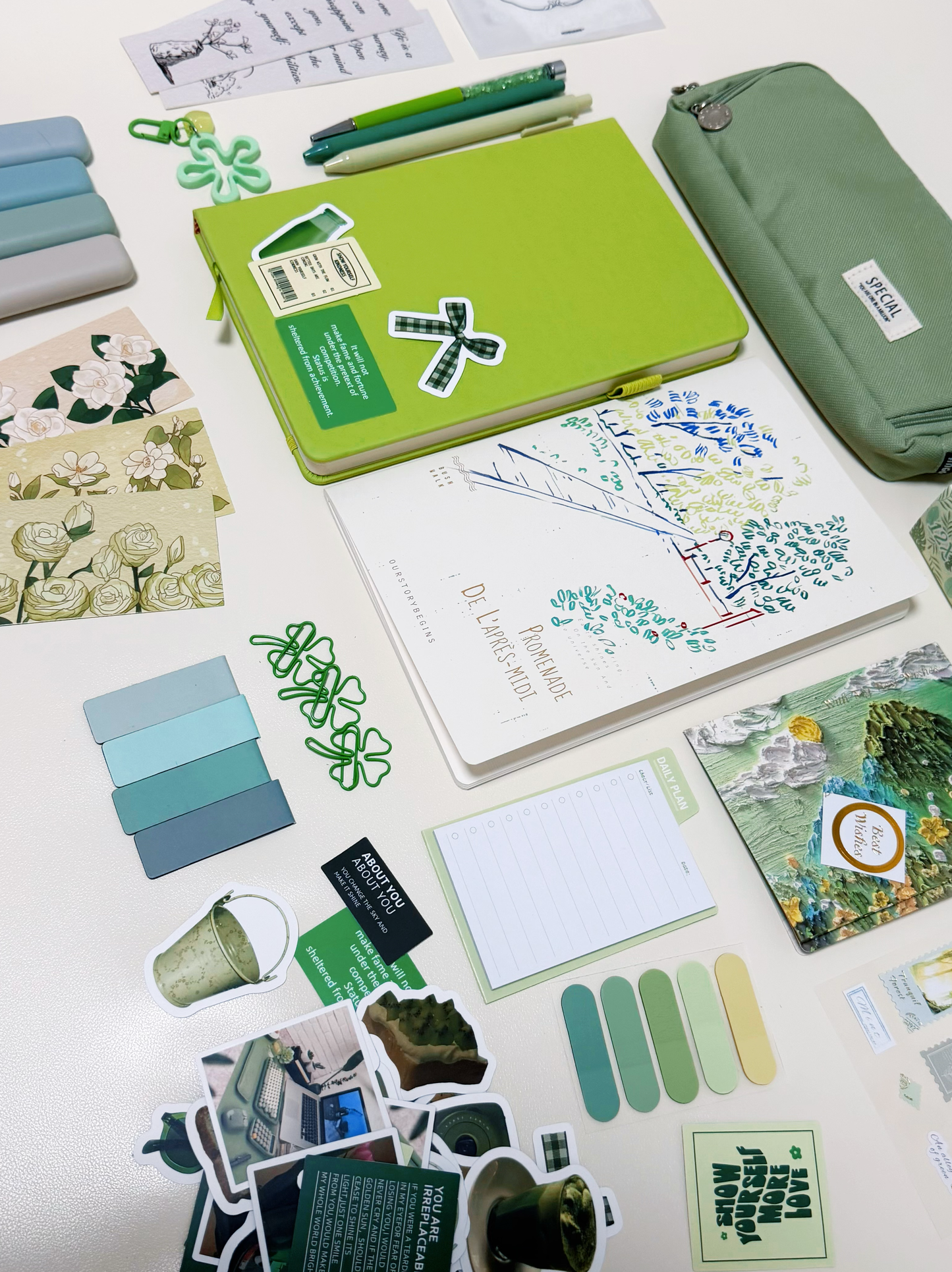 Green Stationery Set | Botanical Forest Journal Gift Box